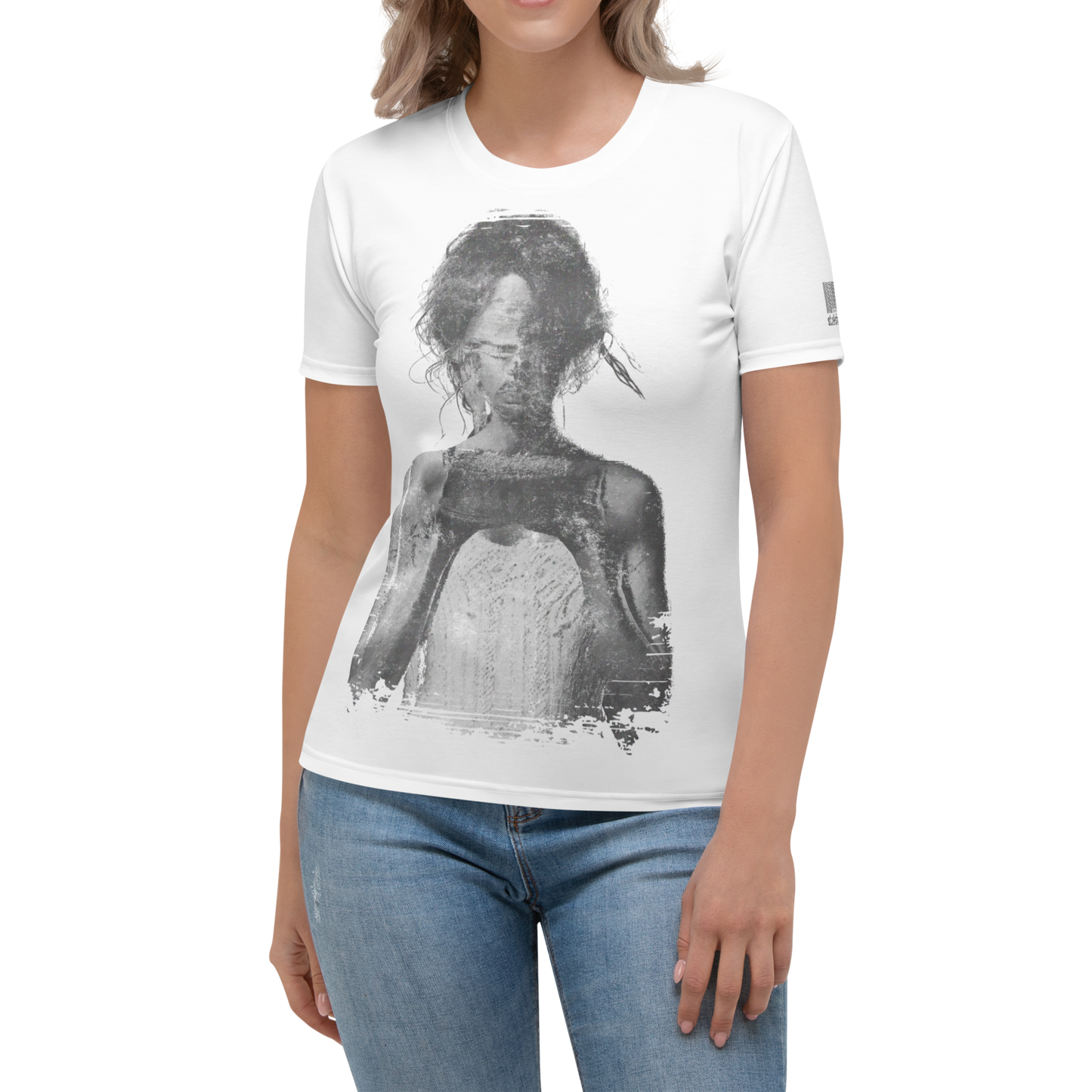 stalehuman™ women’s tee shirt • cappuccino cake print 00.4