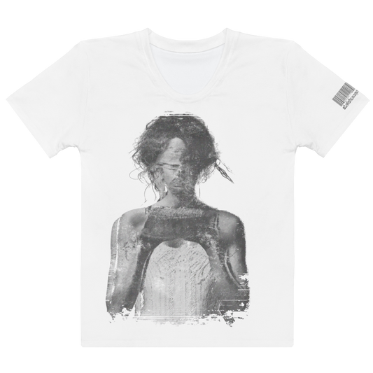 stalehuman™ women’s tee shirt • cappuccino cake print 00.4